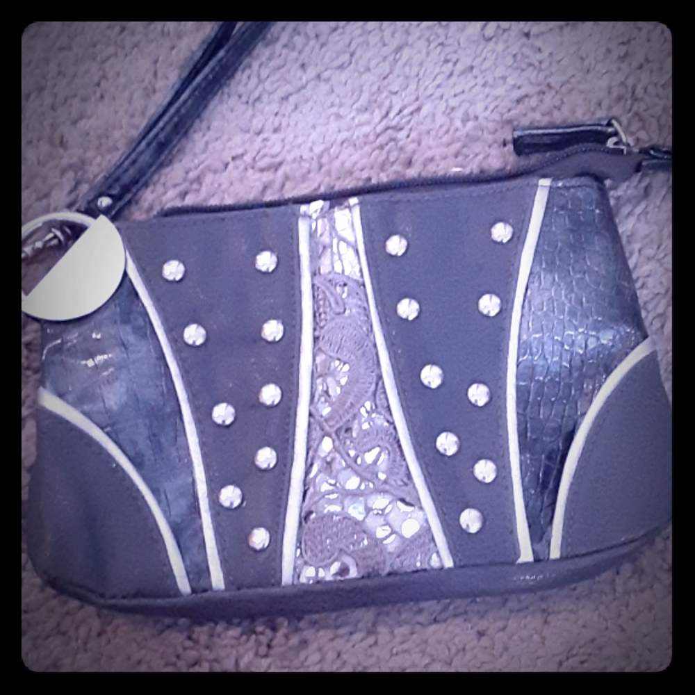 Wristlet
